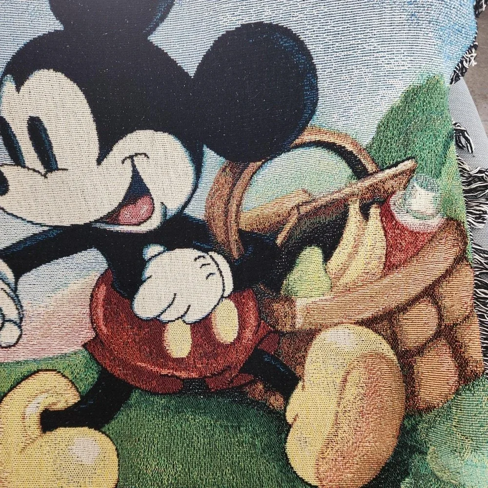 Vintage Disneyland Resort Mickey Minnie Picnic Woven Tapestry Throw Blanket